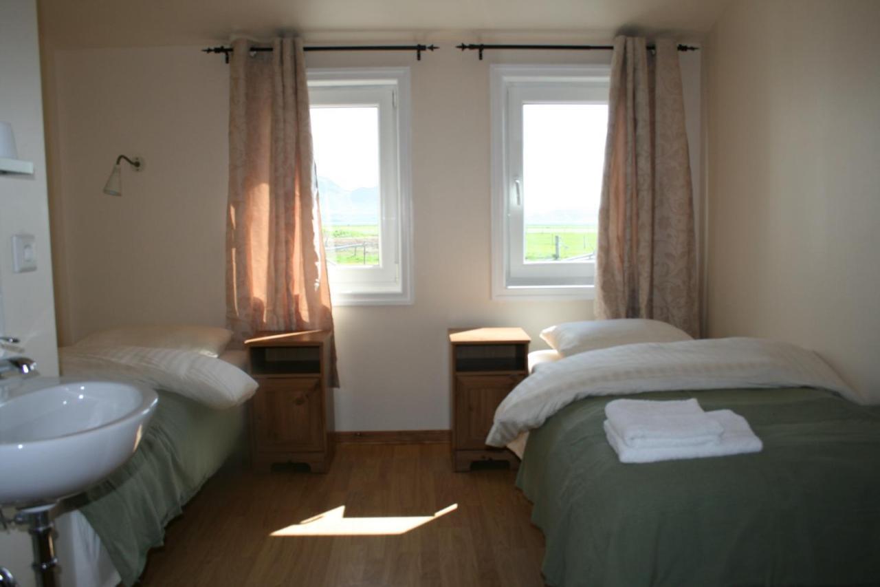 Guesthouse Vellir Vik i Myrdal Bilik gambar